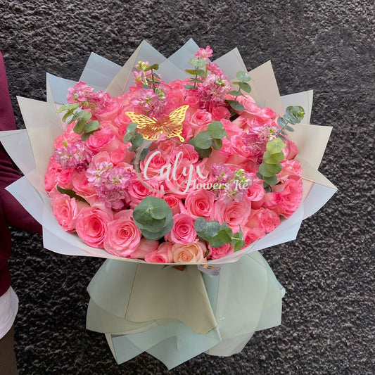 100 Pink Roses